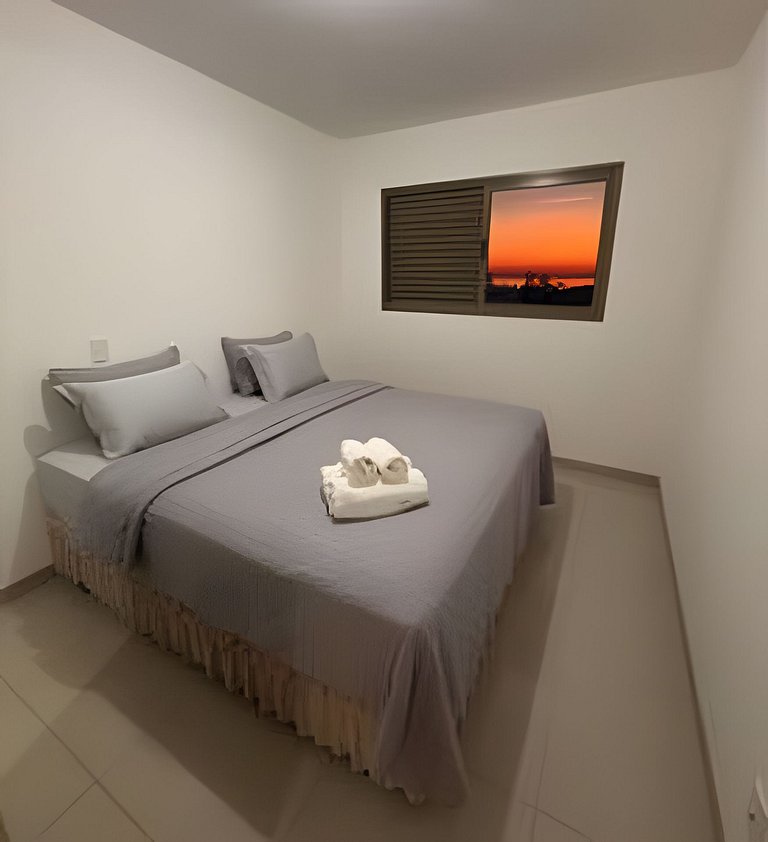 Vista Deslumbrante para o Lago | flat cama king