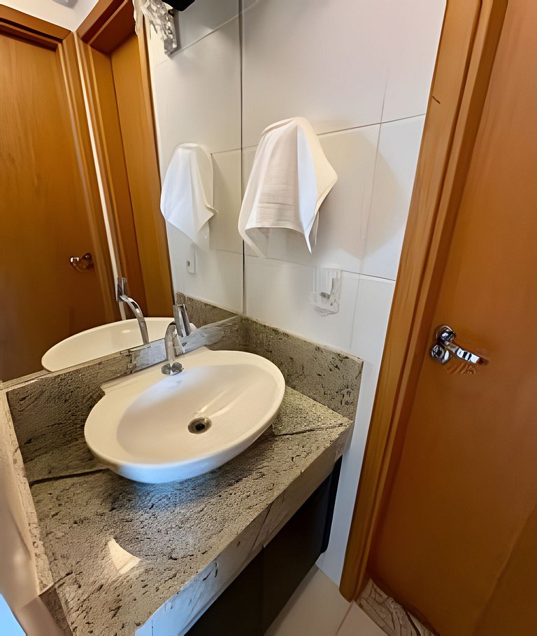 Flat luxo em frente ao Shopping Capim Dourado