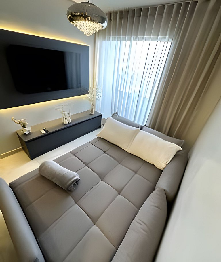 Orla de Palmas | Luxo com Vista para o Lago