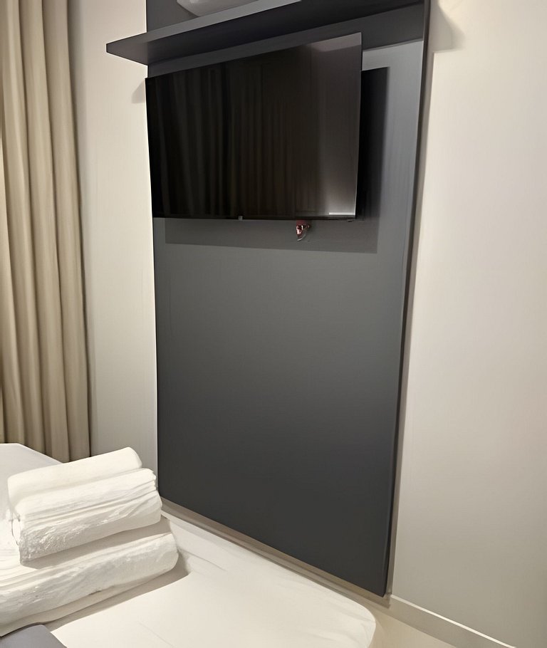 Orla de Palmas | Luxo com Vista para o Lago