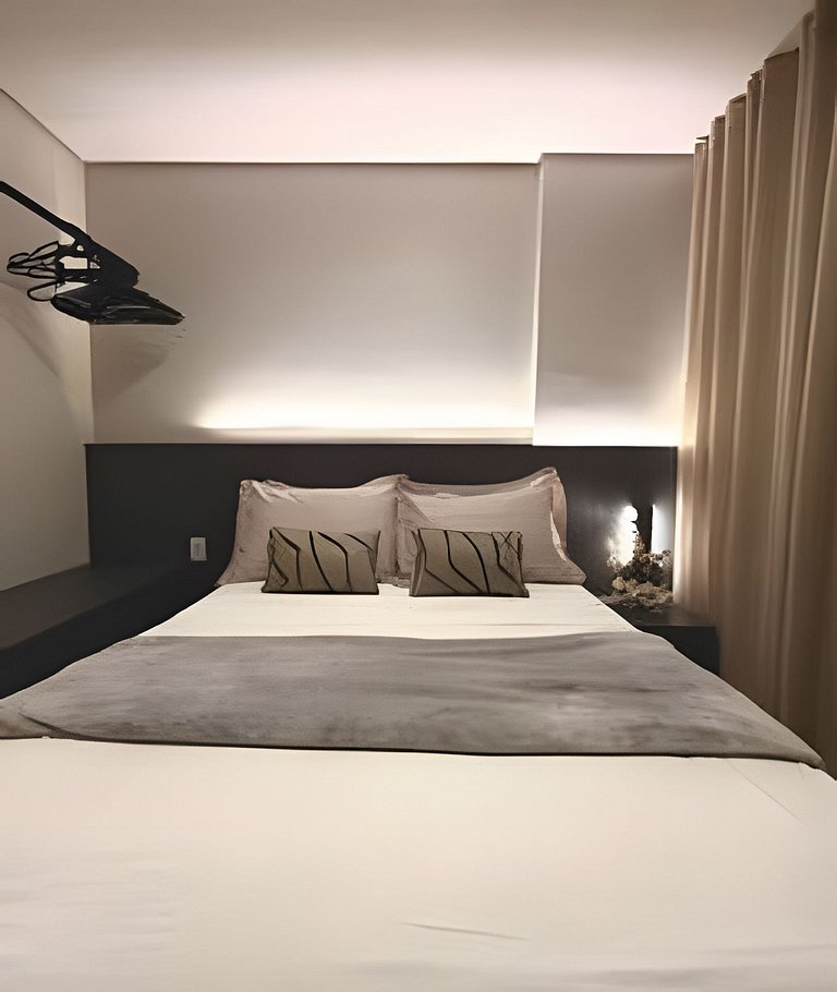 Orla de Palmas | Luxo com Vista para o Lago