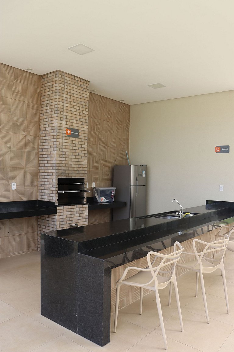 Apto 2 quartos com suite e lazer completo