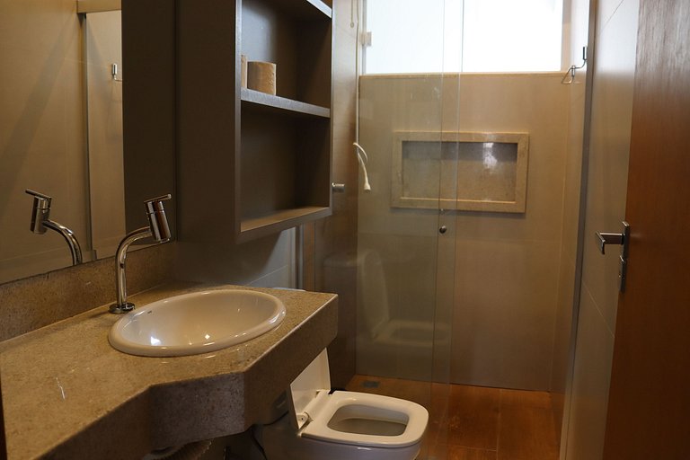 Apartamento moderno em frente ao Shopping