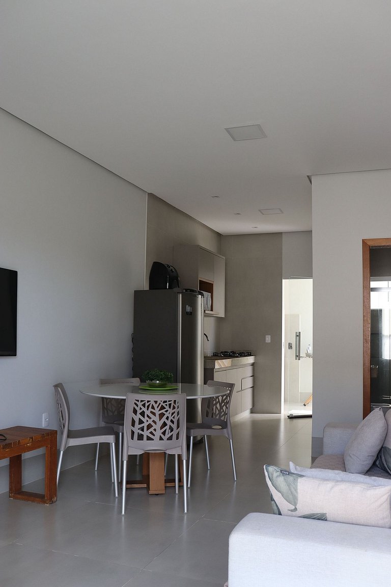 Apartamento moderno em frente ao Shopping
