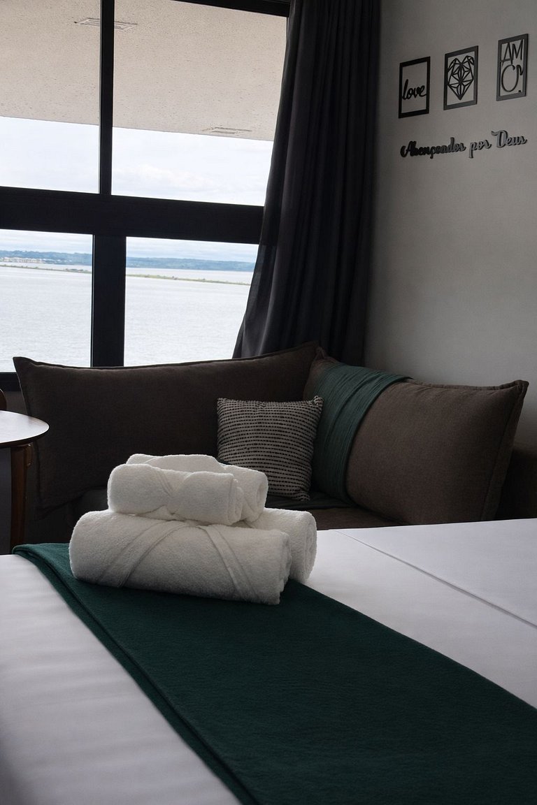 Flat You By Fama | Orla de Palmas com Vista Lago