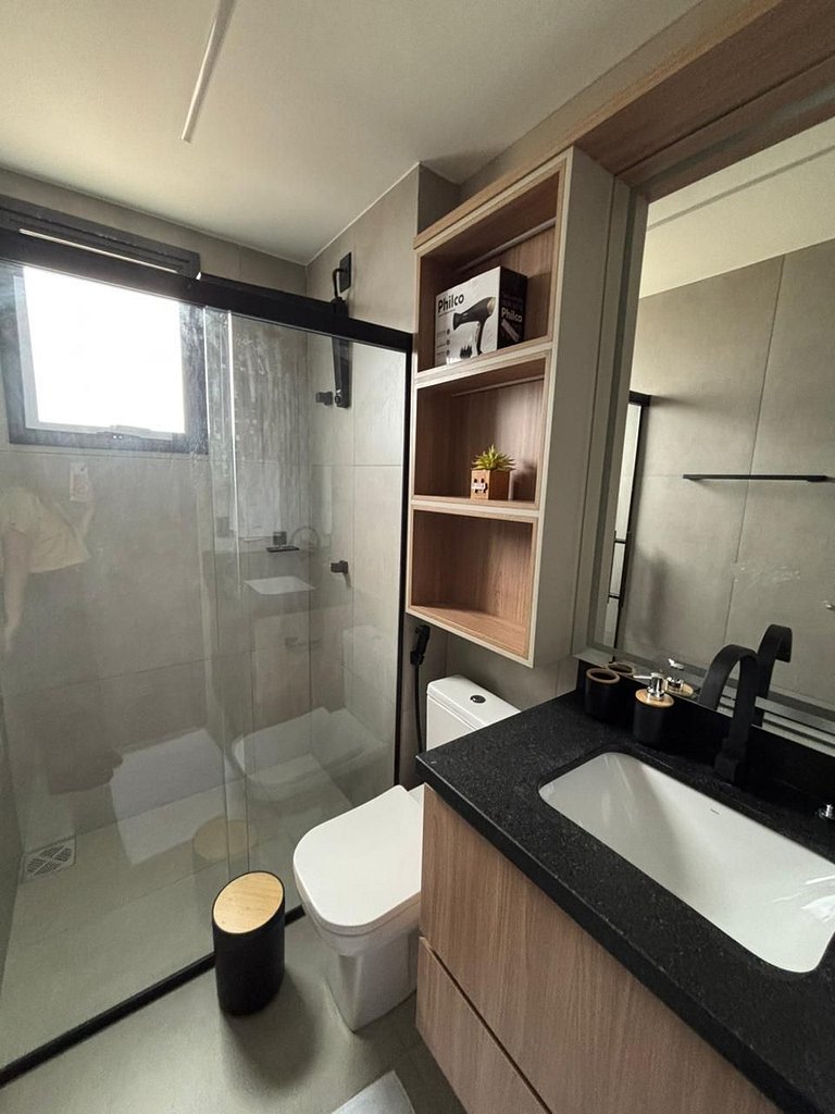 Apto You | Orla de Palmas 2/4 acomoda 5 hóspedes