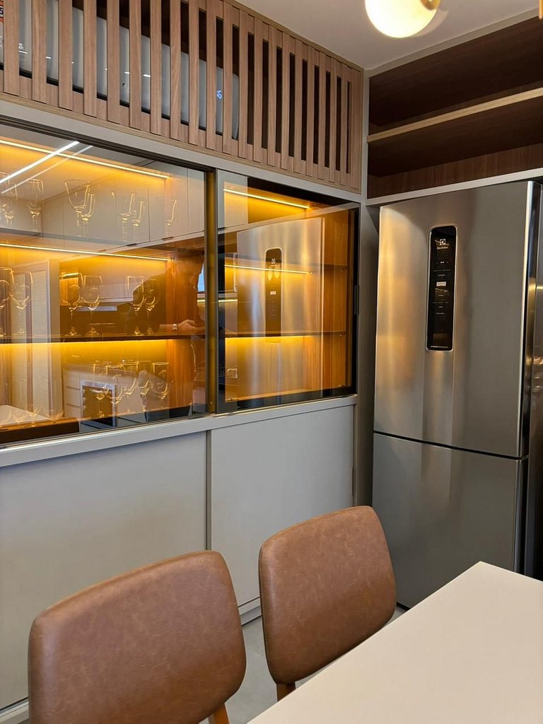 Apto You | Orla de Palmas 2/4 acomoda 5 hóspedes