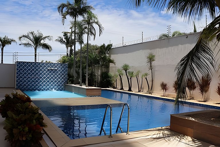 Equipado, Aconcheganteno Centro