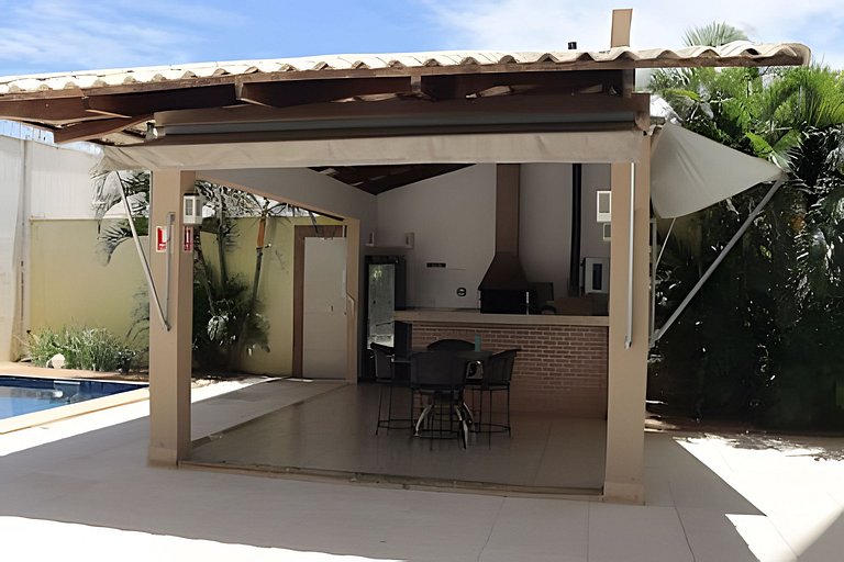 Equipado, Aconcheganteno Centro