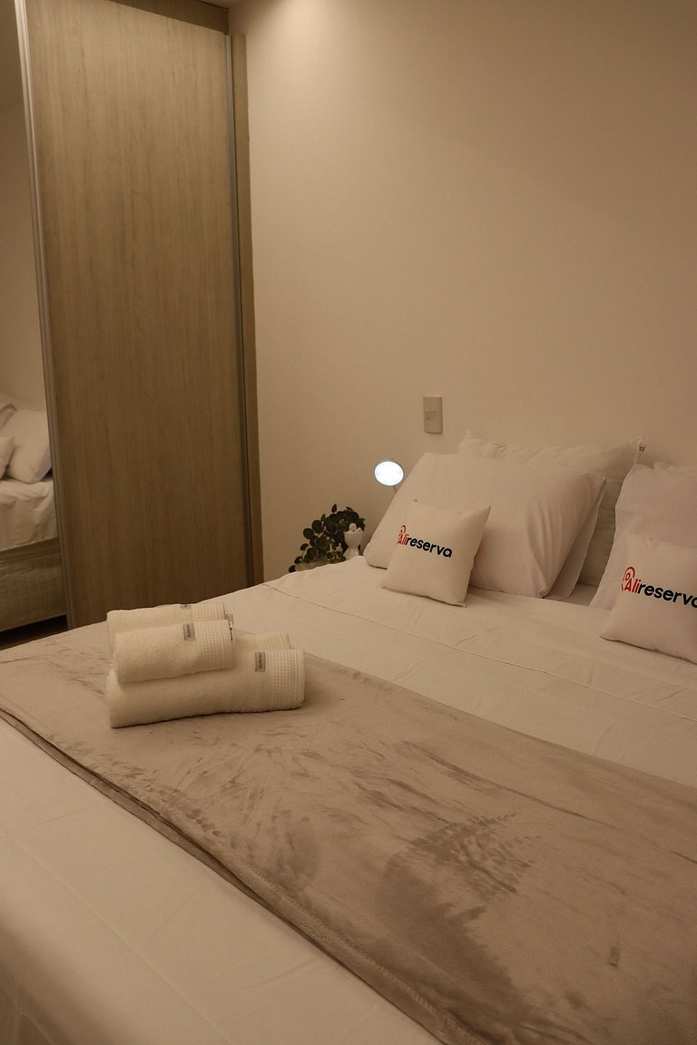 Vista Deslumbrante para o Lago | flat cama king