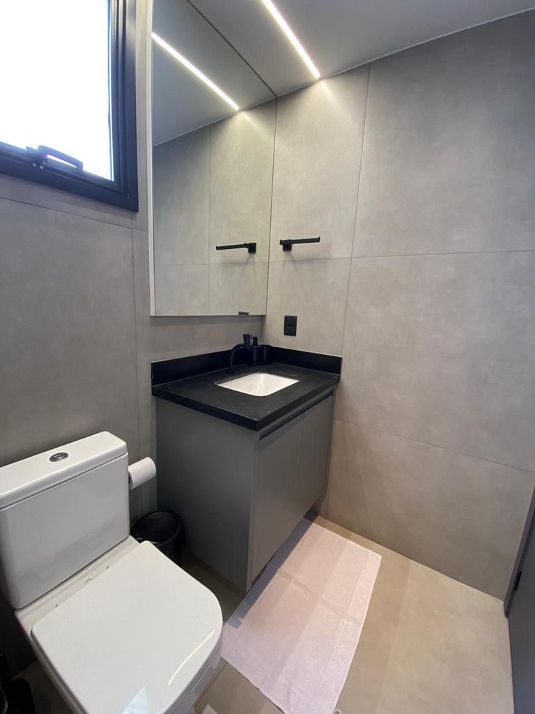 Vista para o Lago, localização e comodidade.