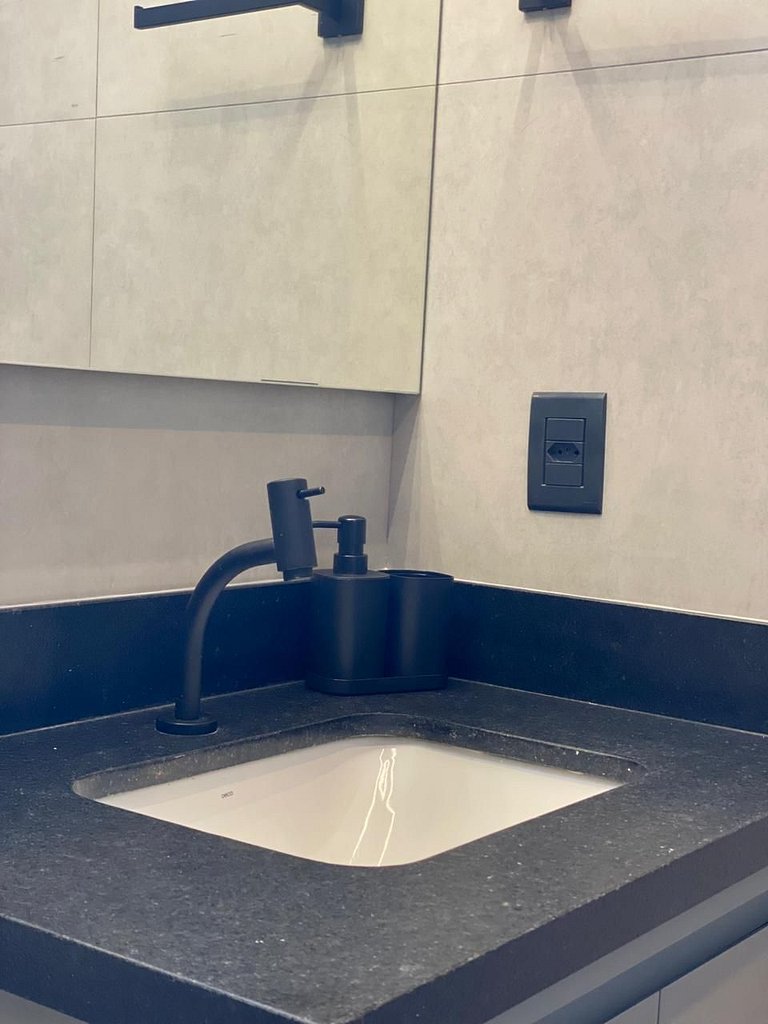 Vista para o Lago, localização e comodidade.