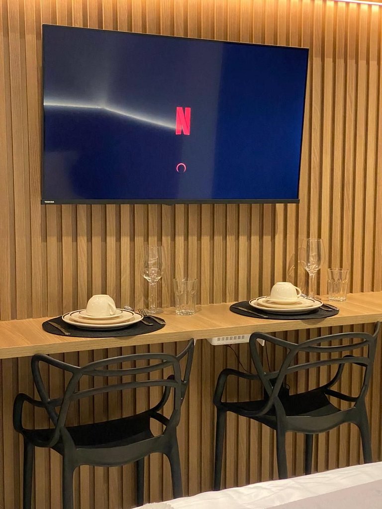 Vista para o Lago, localização e comodidade.