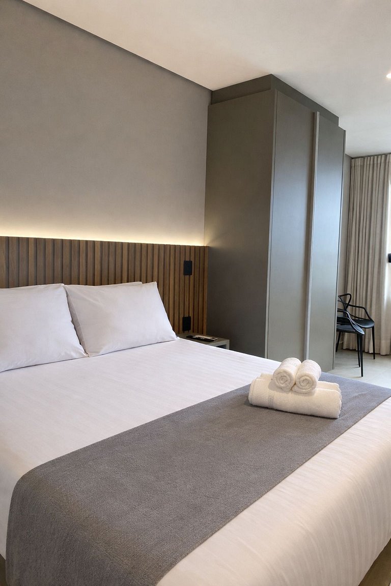 Vista para o Lago, localização e comodidade.