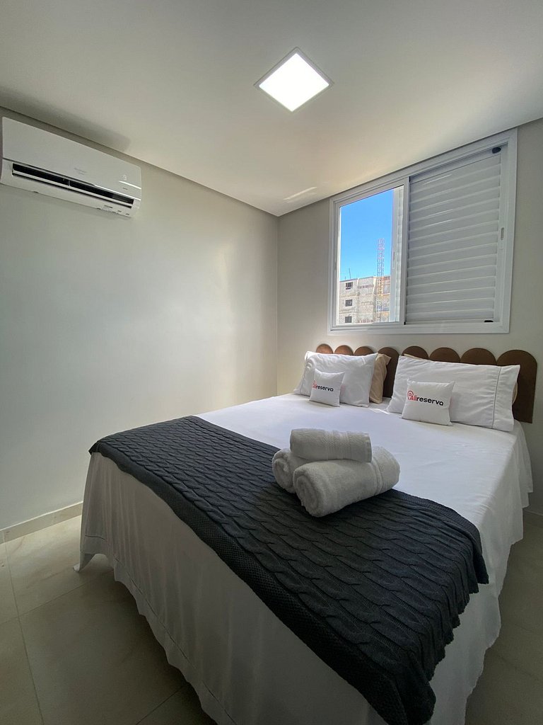 Apto com Vista Incrível para o Lago | Andar Alto