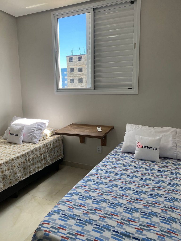 Apto com Vista Incrível para o Lago | Andar Alto