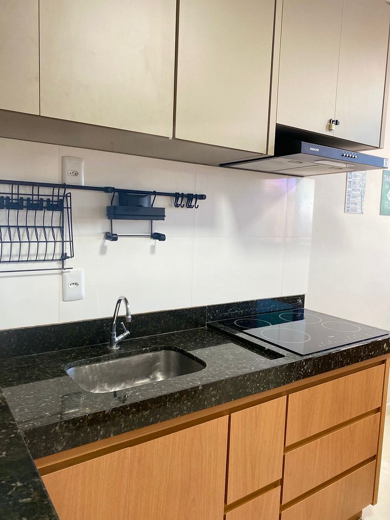 Apto com Vista Incrível para o Lago | Andar Alto