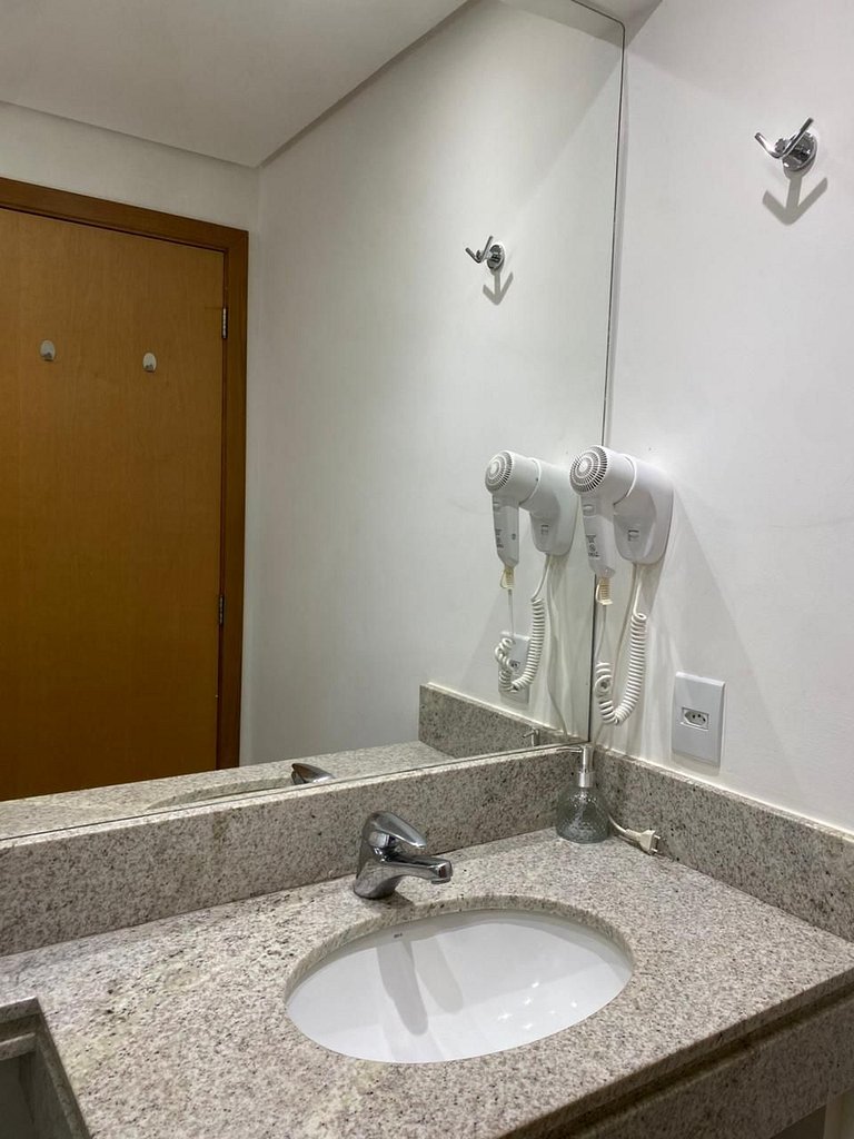 Loft Moderno no Centro | Novo & Completo