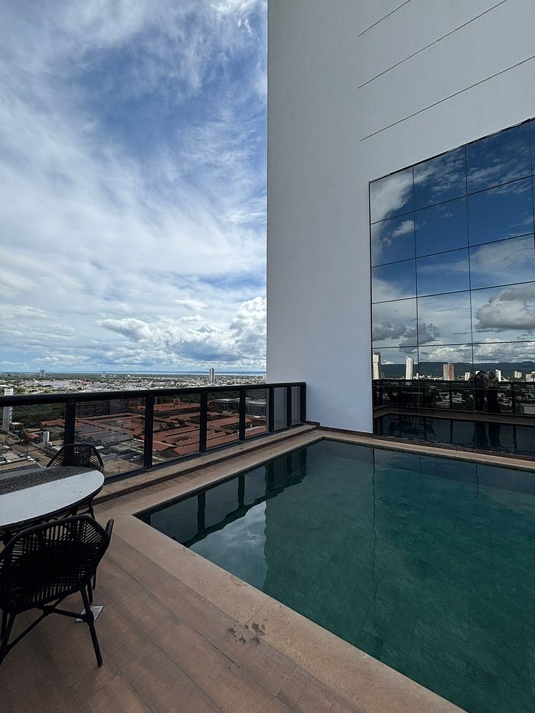 Loft Moderno no Centro | Novo & Completo