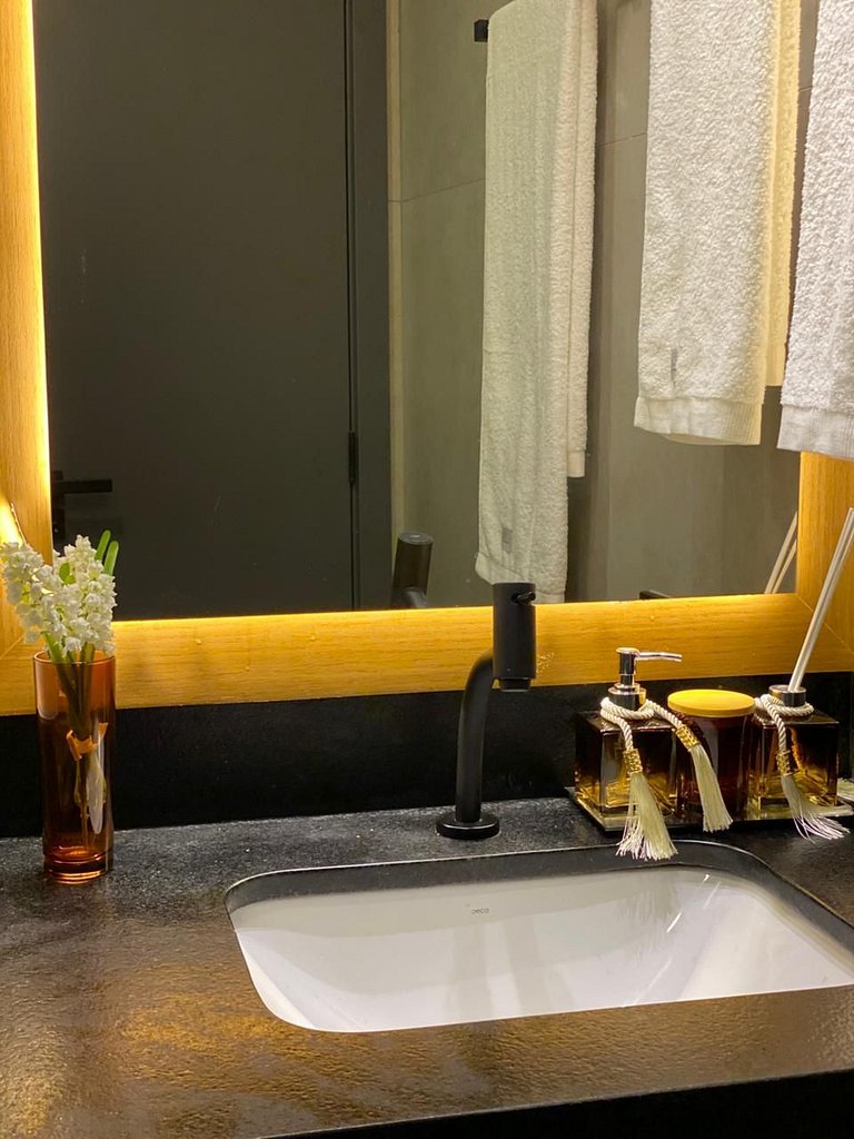 YOU Lake View Premium