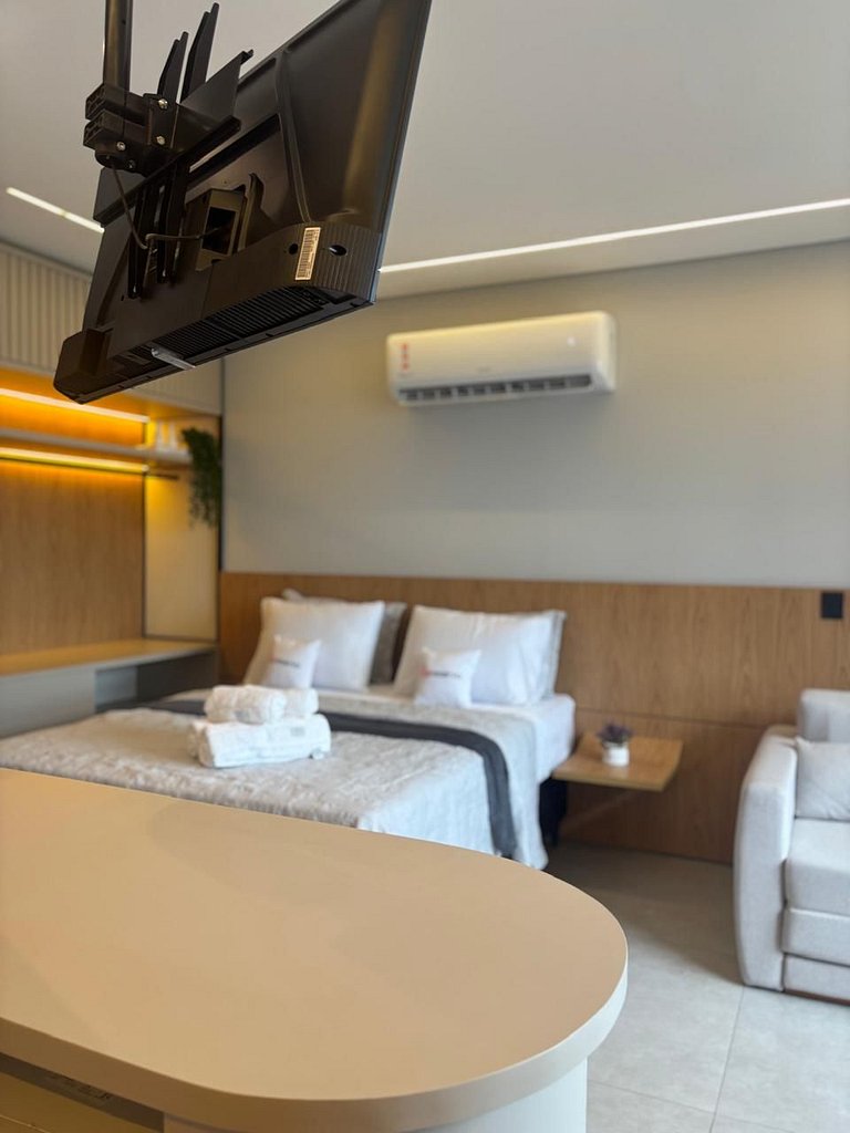 YOU Lake View Premium