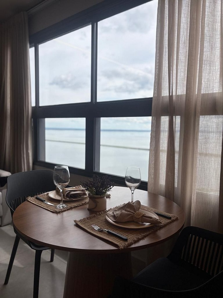 YOU Lake View Premium