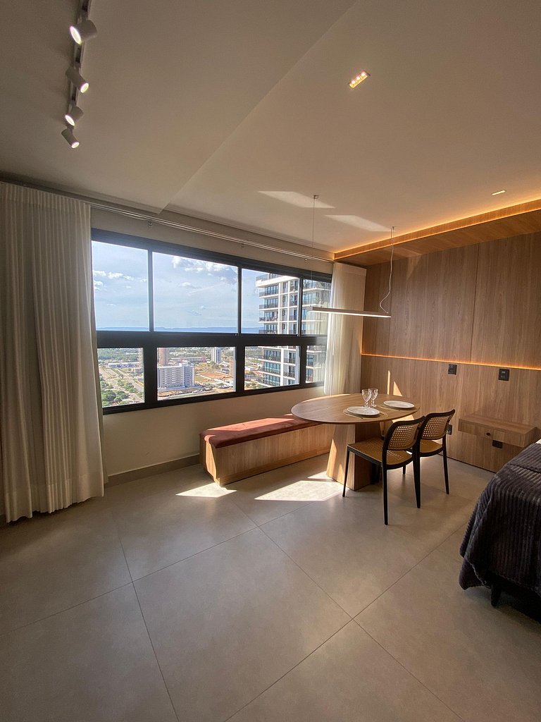 Studio moderno com design sofisticado