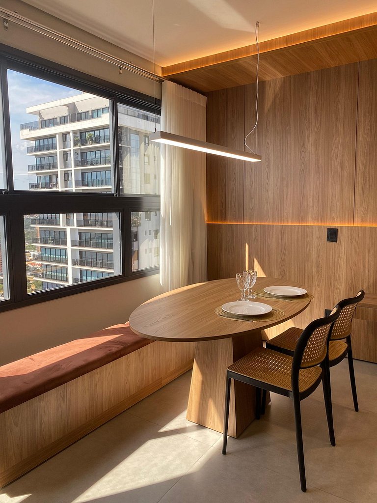 Studio moderno com design sofisticado