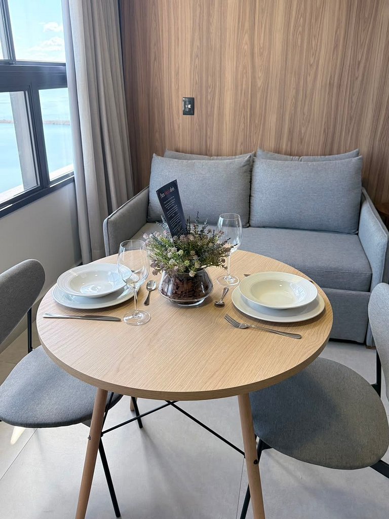 Orla Exclusive Vista Lago | You By Fama