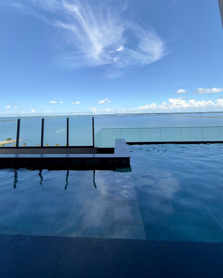 Luxo Frente ao Lago | You By Fama