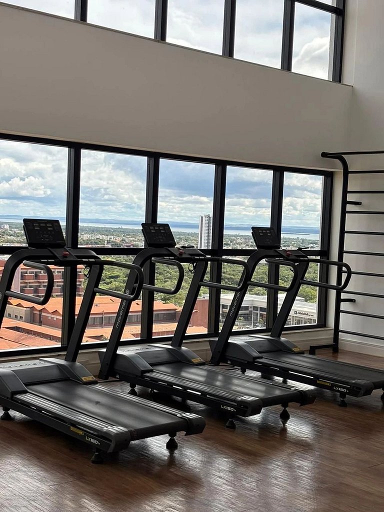 Apto Moderno no Centro | Wi‑Fi, Ar e Conforto