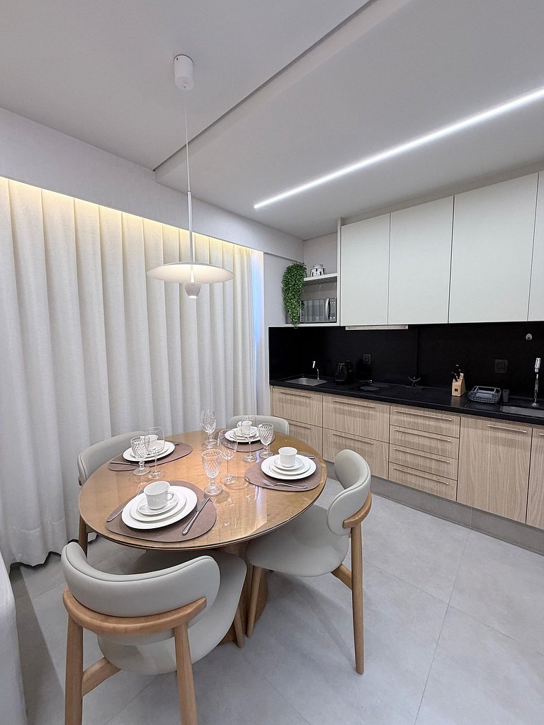 3202 Vista Lago | You By Fama