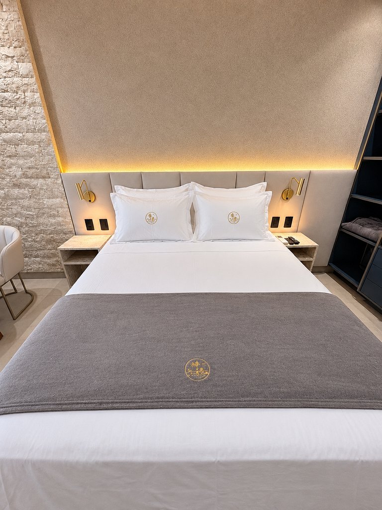 Graciosa Premium | You By Fama