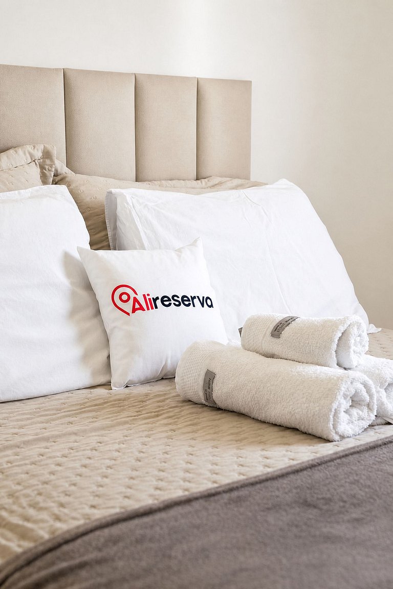 Flat capim dourado | moderno com sofa-cama
