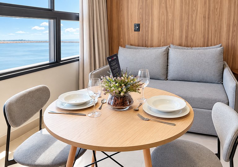 Orla Exclusive Vista Lago | You By Fama
