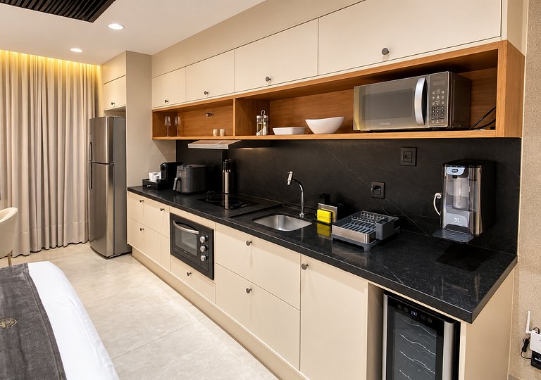 Lago Imperial | You By Fama